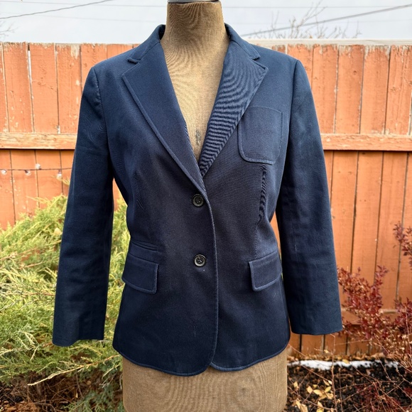 Classic Brooks Brothers Tailored Navy Blazer - Picture 1 of 16